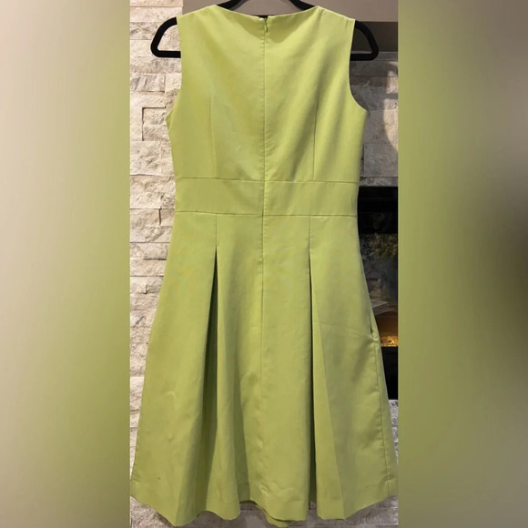 Sharagano size 4 A-Line light green dress - Picture 8 of 11